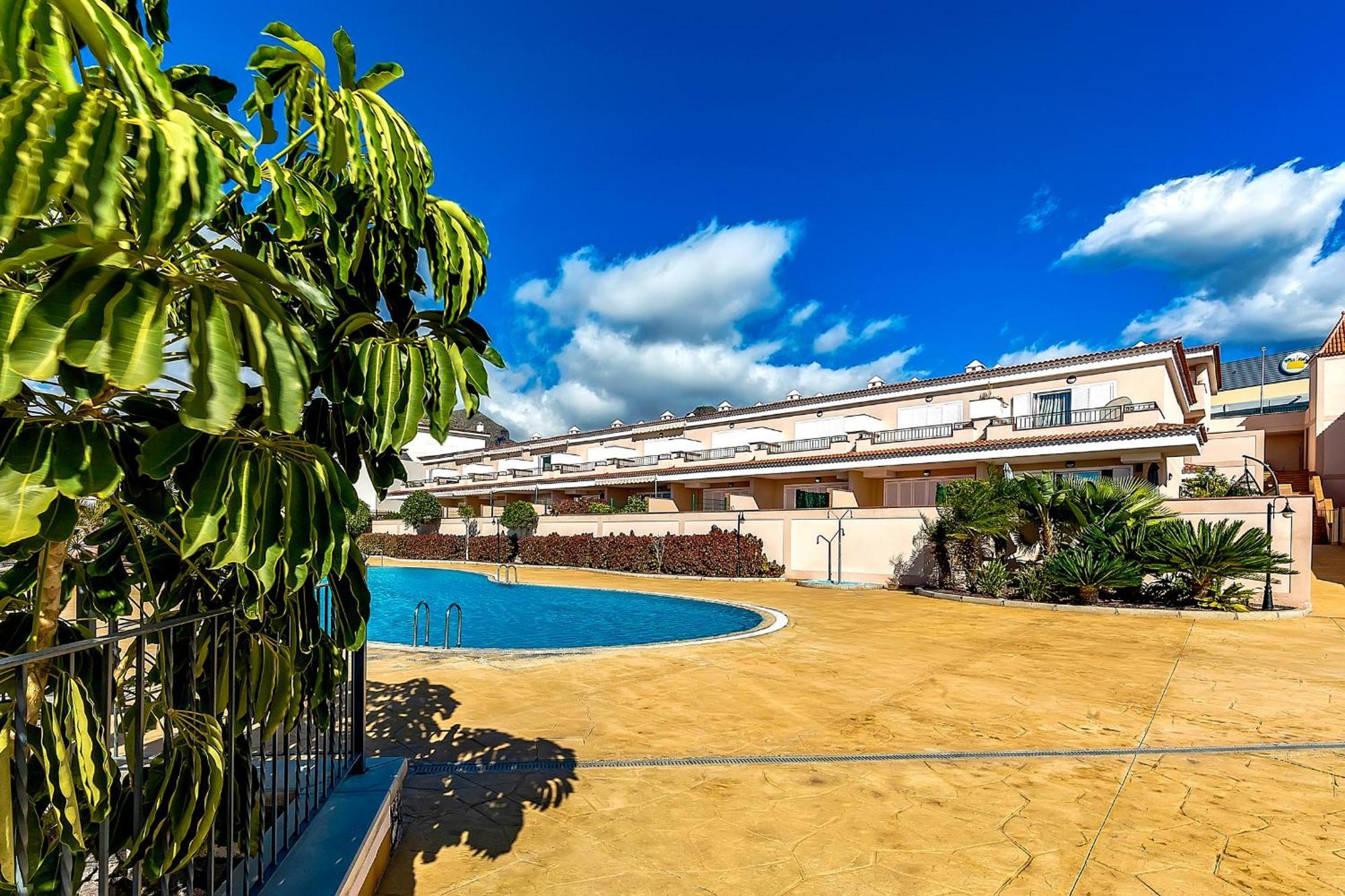 Spacious Ocean View Family Townhouse Puerto de Santiago  Buitenkant foto